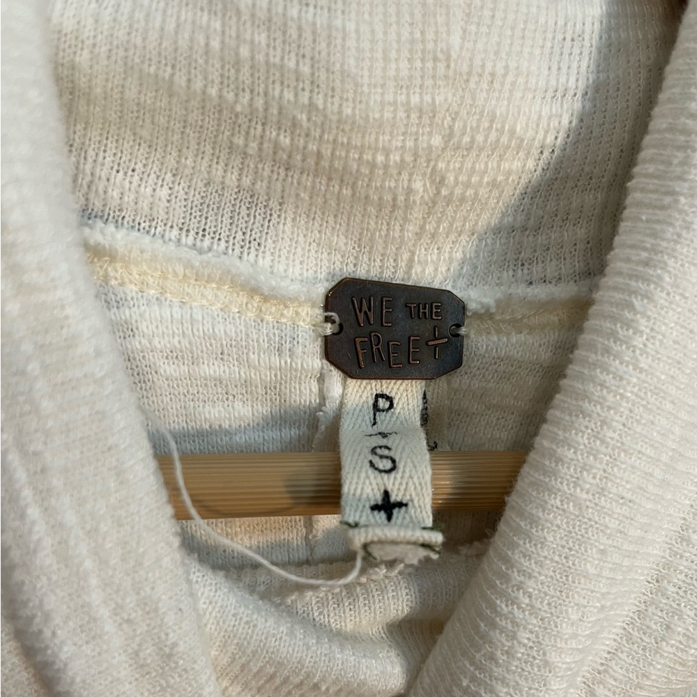 Free people sweater - Picture 3 of 7